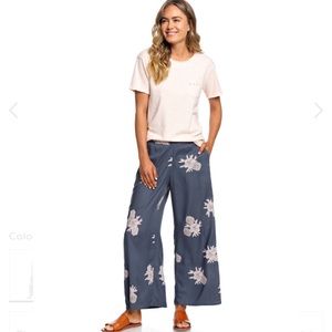 Roxy Midnight Avenue beach pant